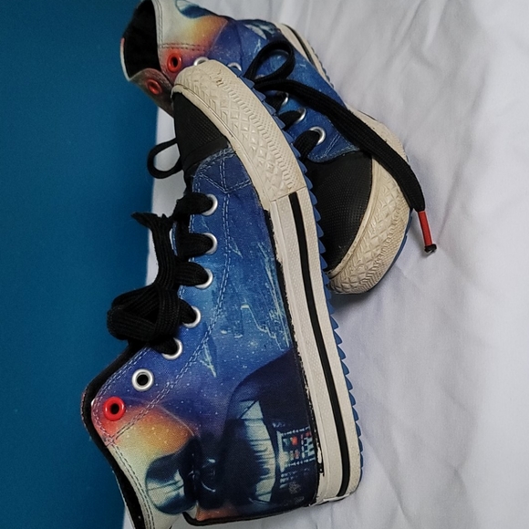 Star Wars Darth Vader Sketchers - Picture 2 of 4